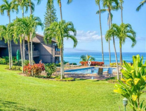 Mahina Surf - Lahaina, HI by TS